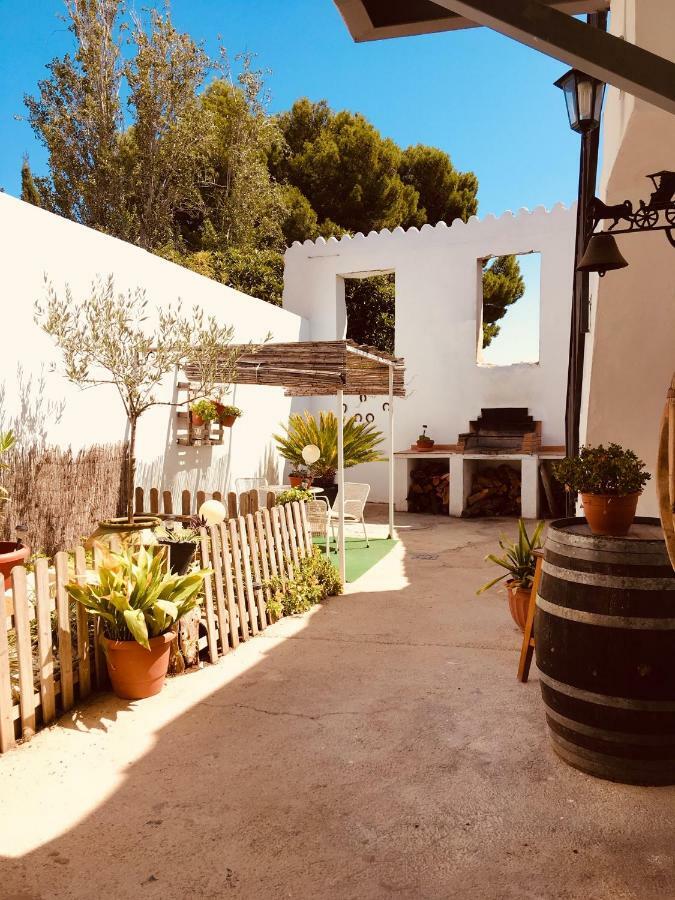 Gasthaus La Casita Santa Barbara Macastre Exterior foto