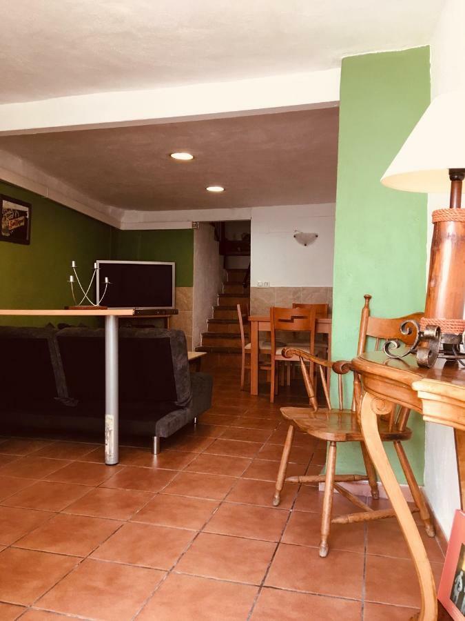 Gasthaus La Casita Santa Barbara Macastre Exterior foto